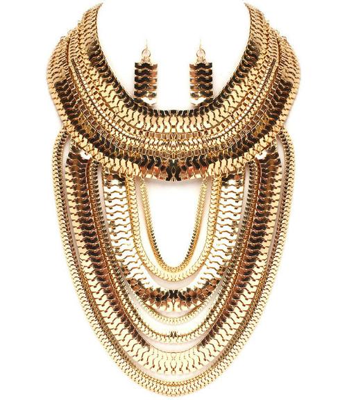 Queenly Collar